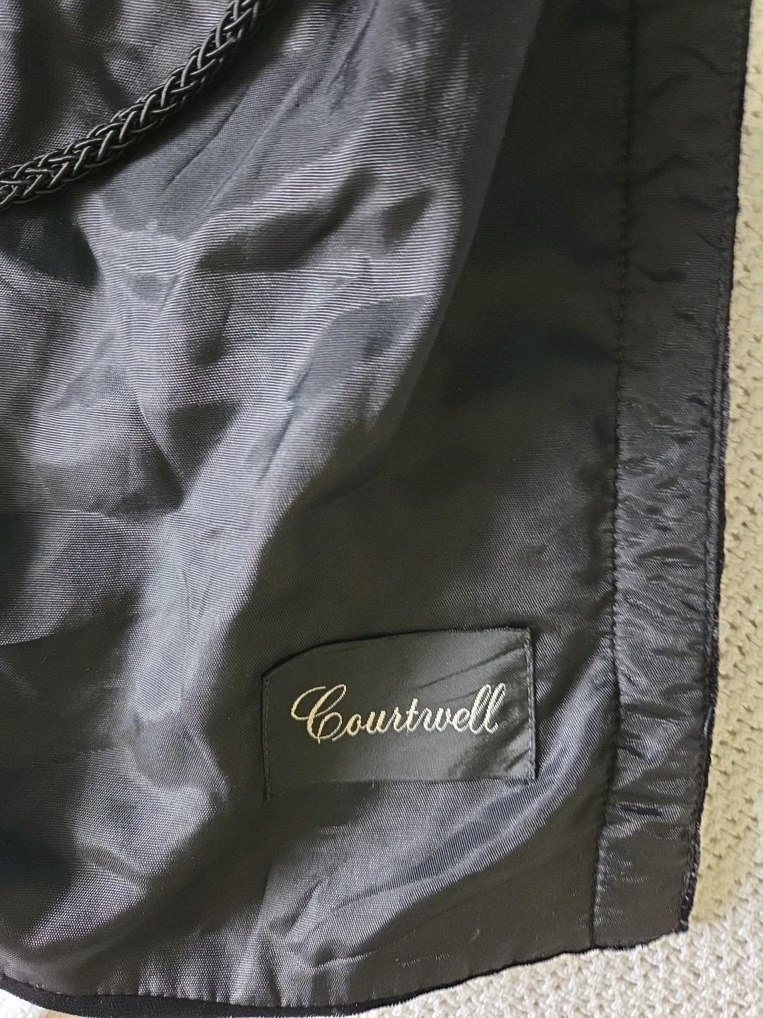 Vintage Women’s Courtwell Black Velvet Vest Size Small Tie Front Closure