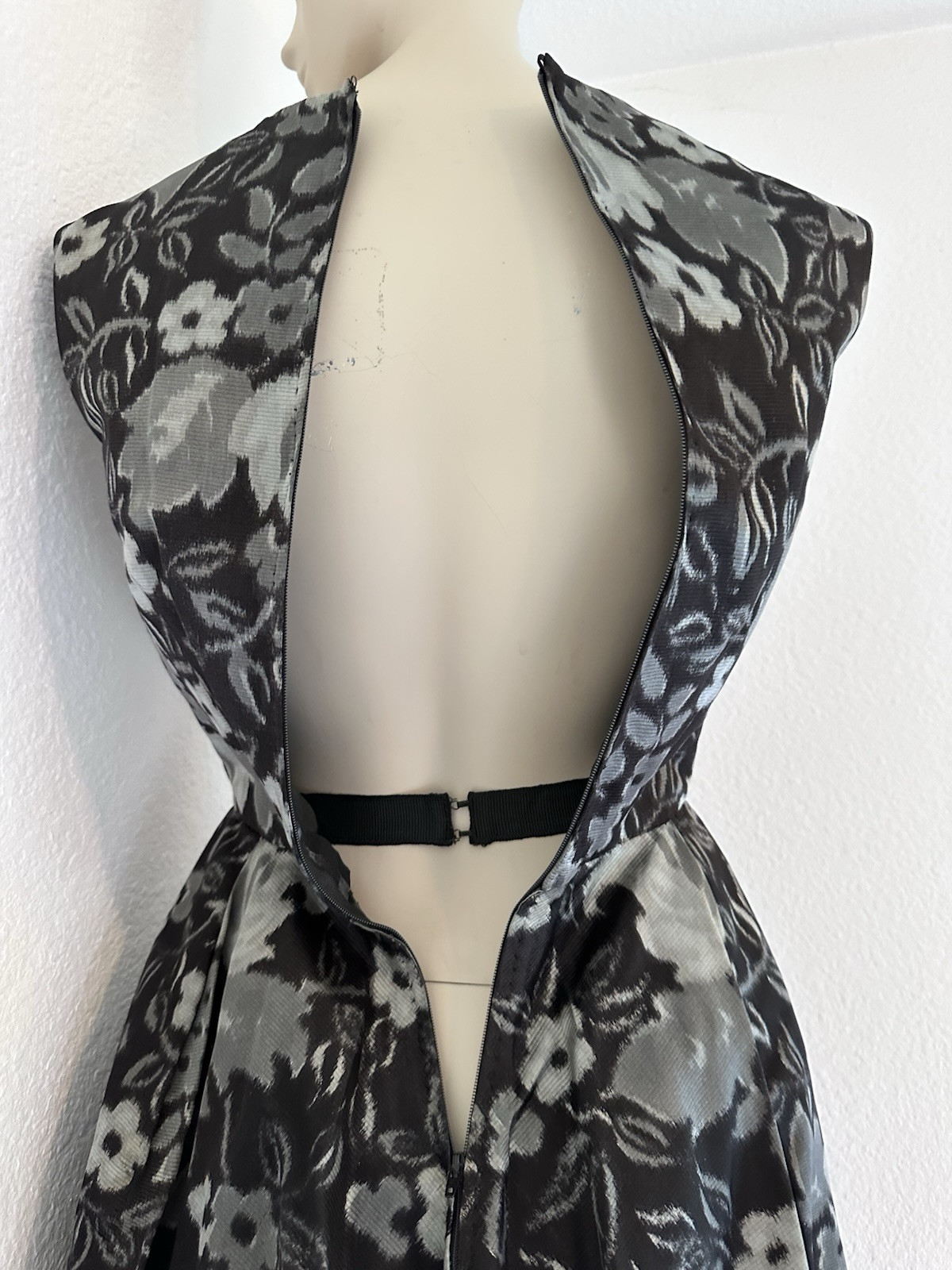 Vintage PIERRE BALMAIN SILK FAILLE BUBBLE HEM w/BOWS!! COCKTAIL DRESS JACKET SET