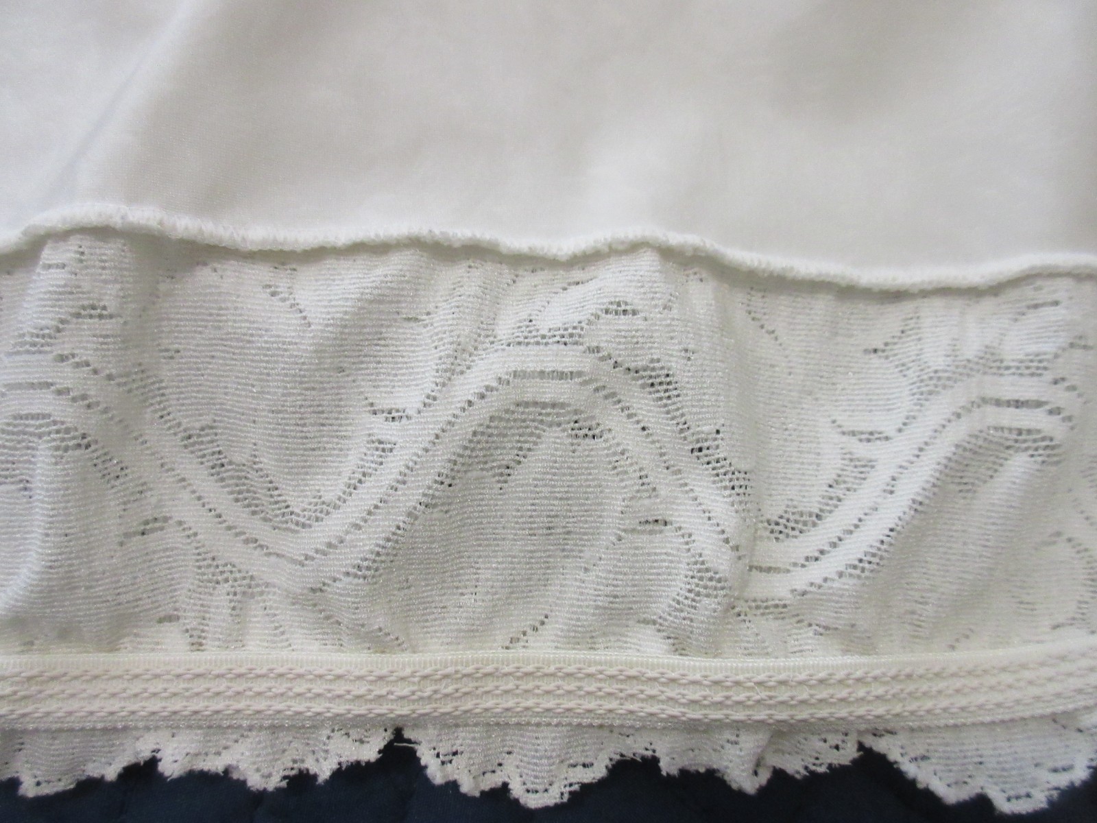 ILUSION IVORY UW balconette lined BRA TOP full slip firm slimmer LACY sz 36 D