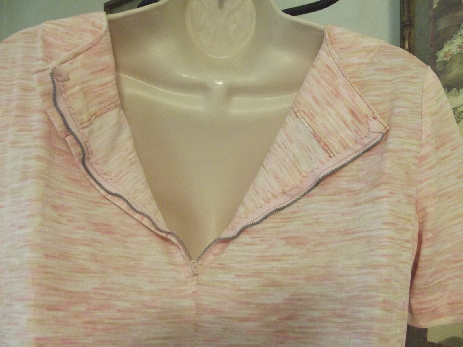 Vintage Hand Sewn simple Pull-Over shirt Back Zipper Size L/XL Pink Multi