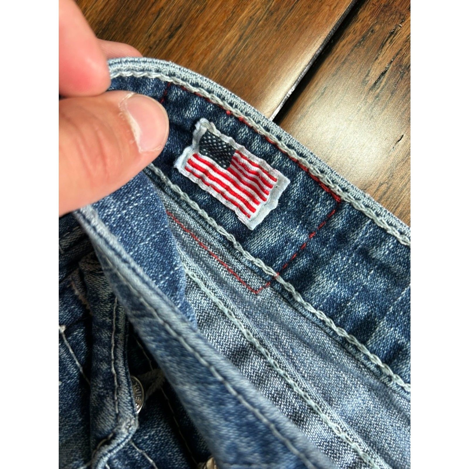 Vintage True Religion Becky Jeans Women’s Size 31 Made USA Crystal Button Y2K