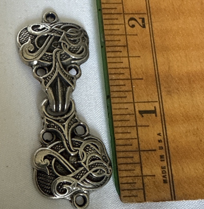 VINTAGE NORWEGIAN PEWTER SWEATER 2 CLASPS DRAGE DESIGN! Tinn-Per Co. Norway
