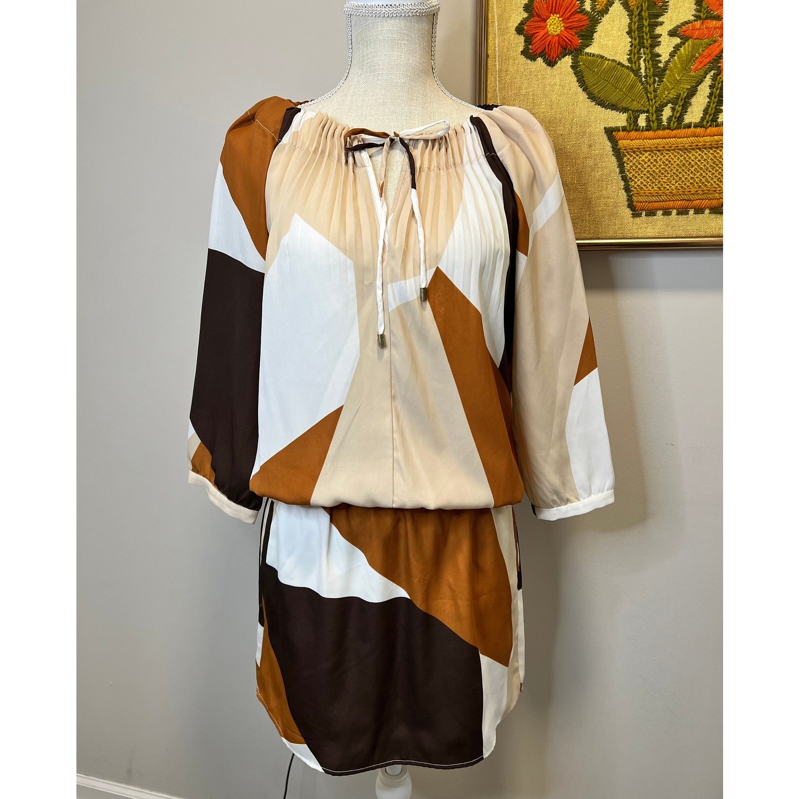 Vintage New York And Company Geometric Pleated Brown/Tan Mini Dress Size S