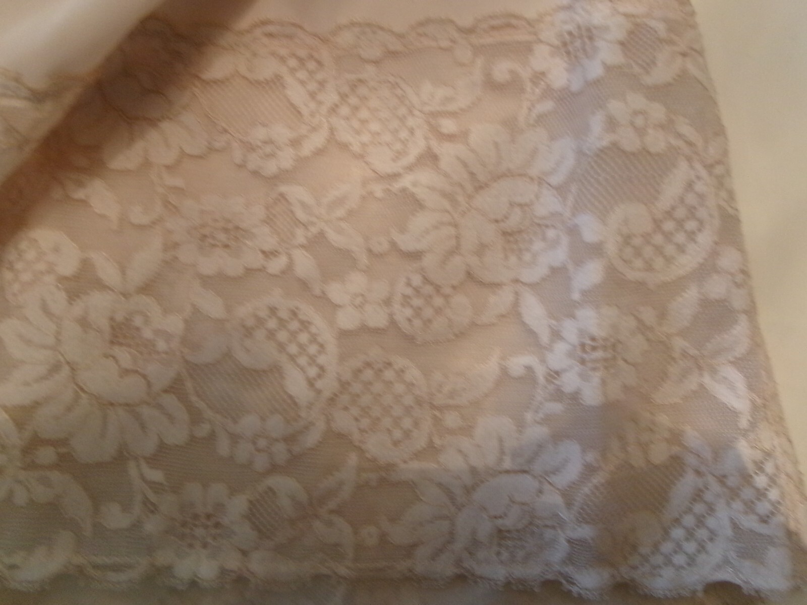 Reduced VTG VANITY FAIR CHIFFON NYLON SLIP DRESS BEIGH OPULENT CHANTILLY LACE 34