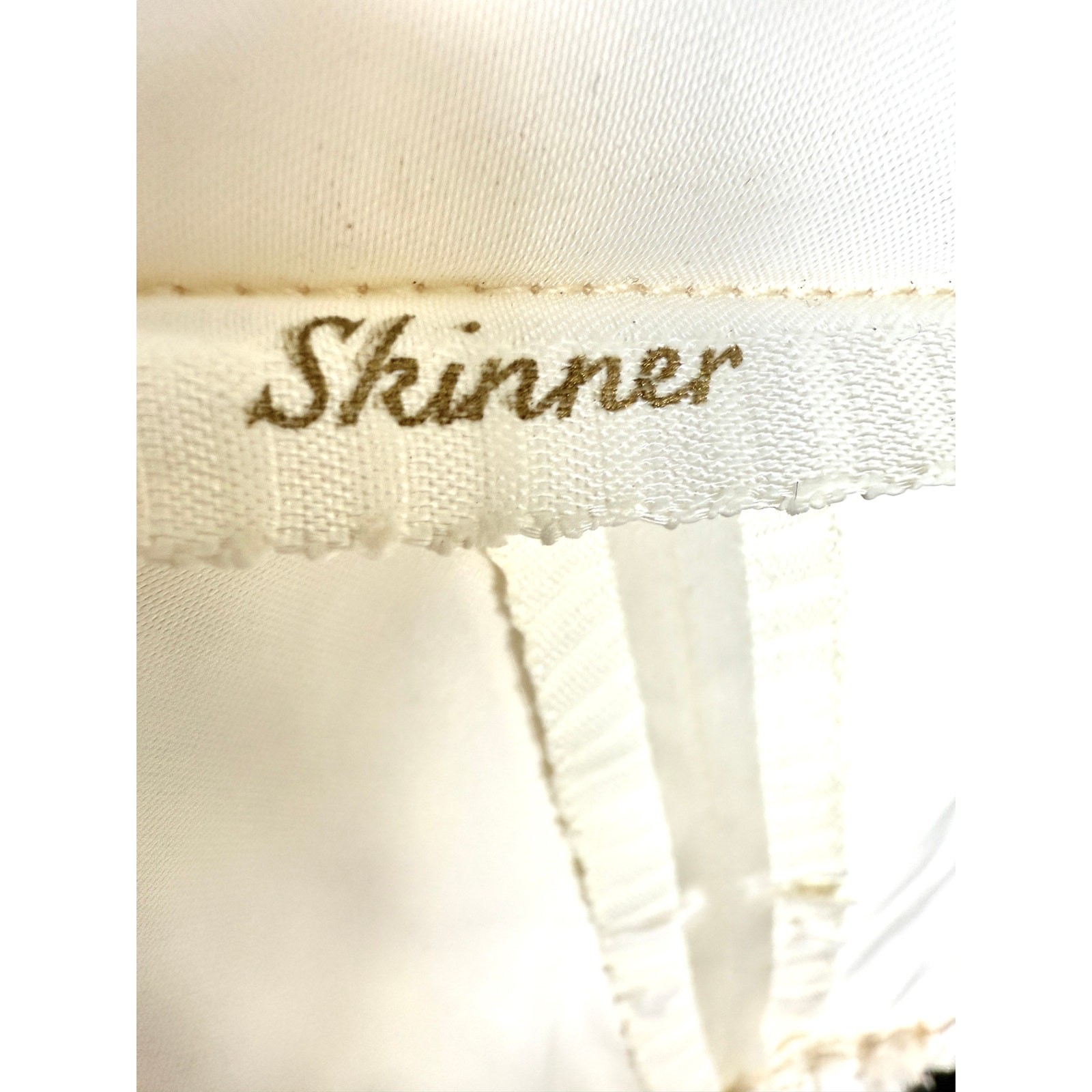 VTG 40s Hess Ivory Skinner Satin Wedding Gown Lace Illusion Yoke Train XS