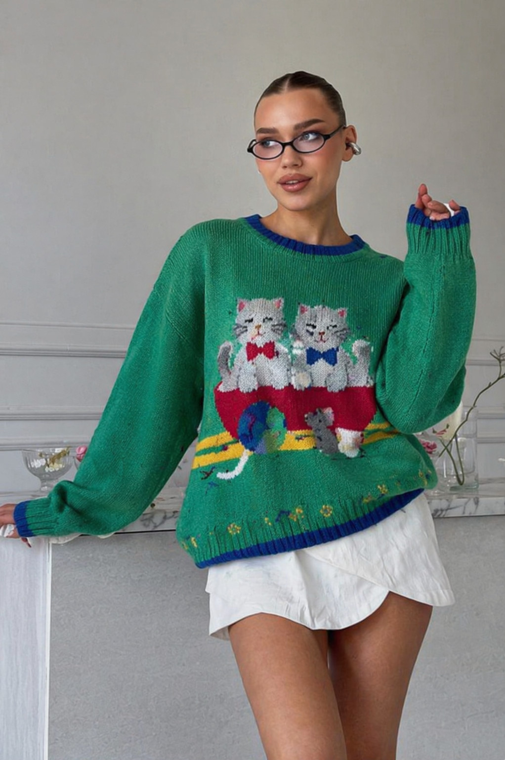 Vintage 90s Knit Sweater Cat Graphic Green Crewneck Cottagecore Kitten Mouse