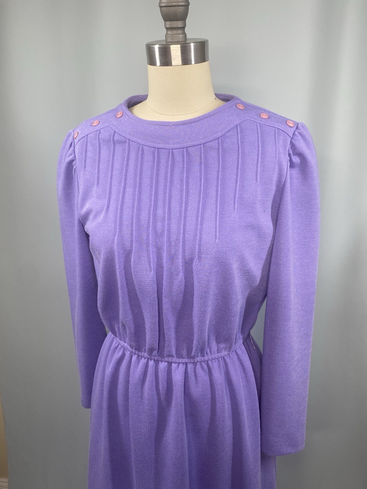 Vintage Dress SIZE PETITE MEDIUM 10 purple long sleeve LESLIE FAY 70s 80s