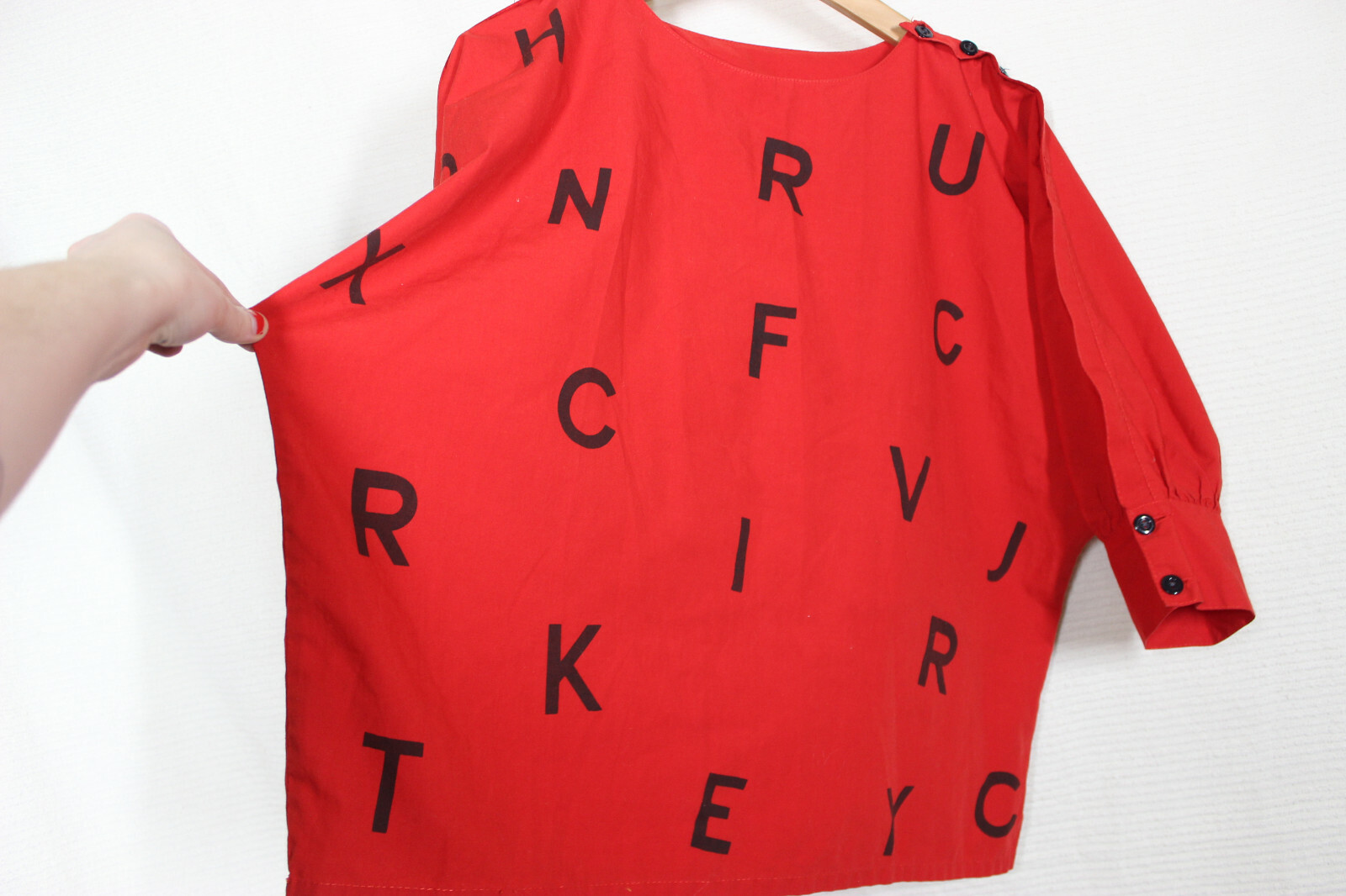 Vintage 1980s Alphabet Shirt Womens L Red 100% Cotton Novelty Retro Puff Sleeve