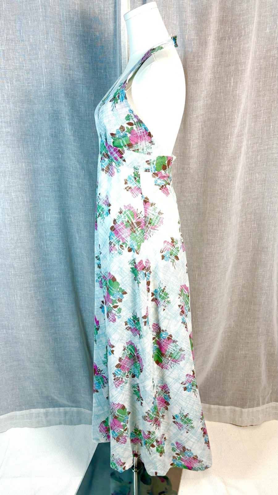 Vintage 70’s White Halter Maxi Dress Floral Backless Boho Hippie Size XS Small