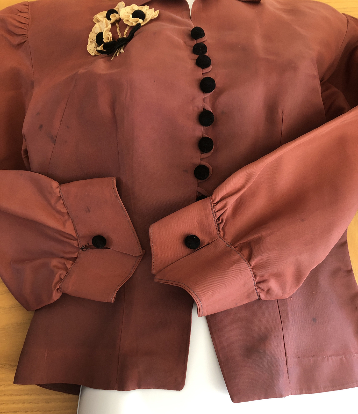 Victorian Antique Mauve Blouse W/ Velvet Buttons Lace Flower Size S/M