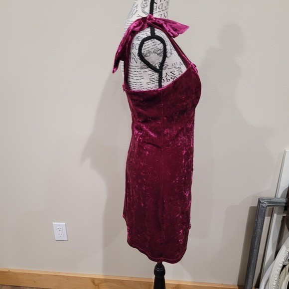 Forever 21 Magenta Velvet knit mini body con Dress Women SZ M whimsy Goth club