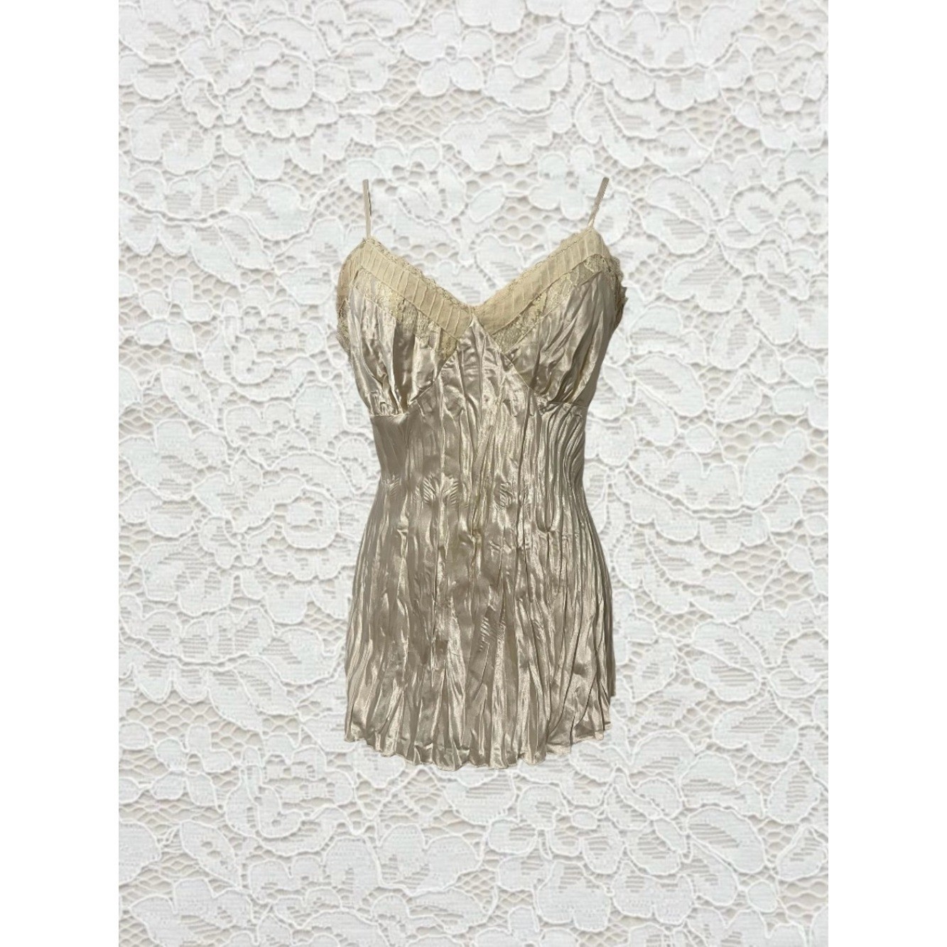 vintage forever 21 fairy satin lace tank top