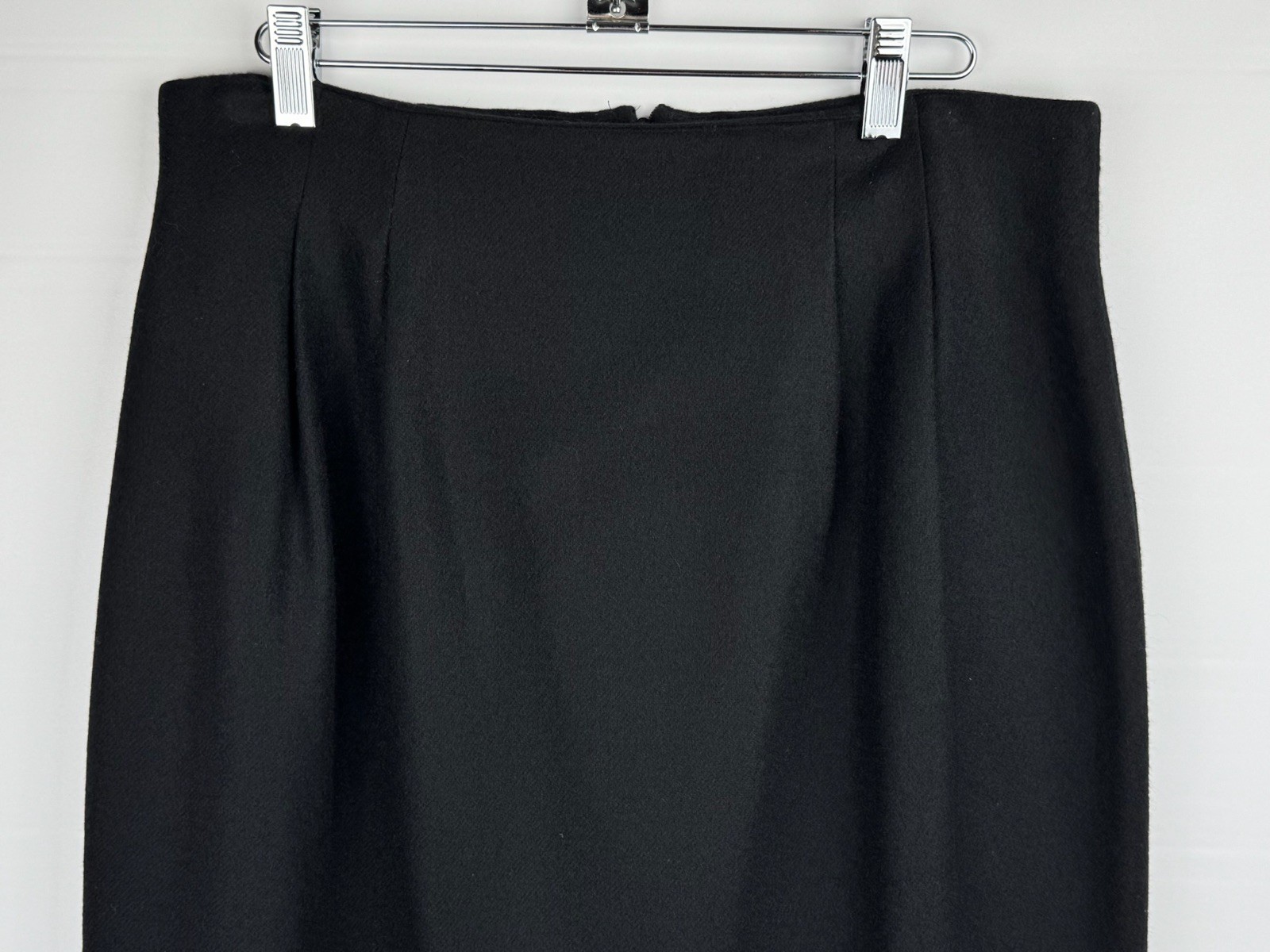 Vtg Ilysa Hart LTD Pleated 100% Pure Wool Women’s Black A Line Skirt Size 14
