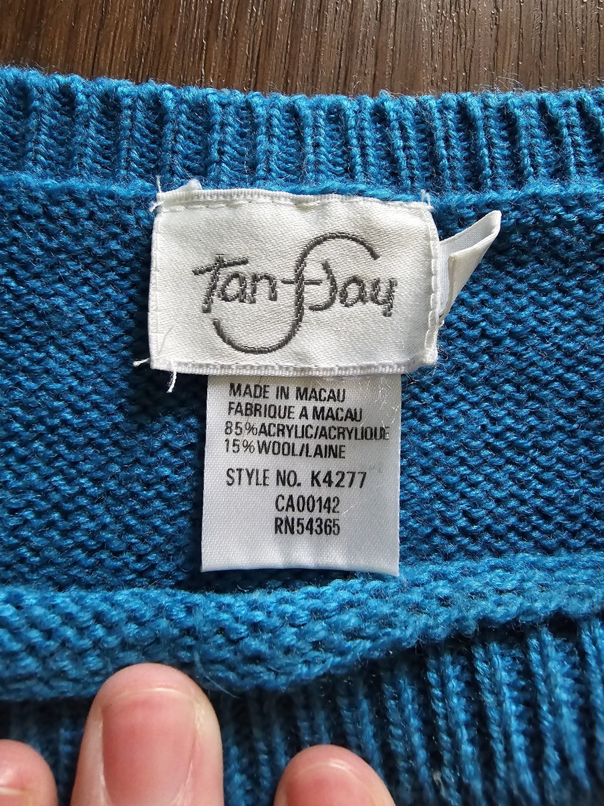 Vintage Valentines Love Birds Womens Sweater Size XL TanJay 80s 90s Wool Blend