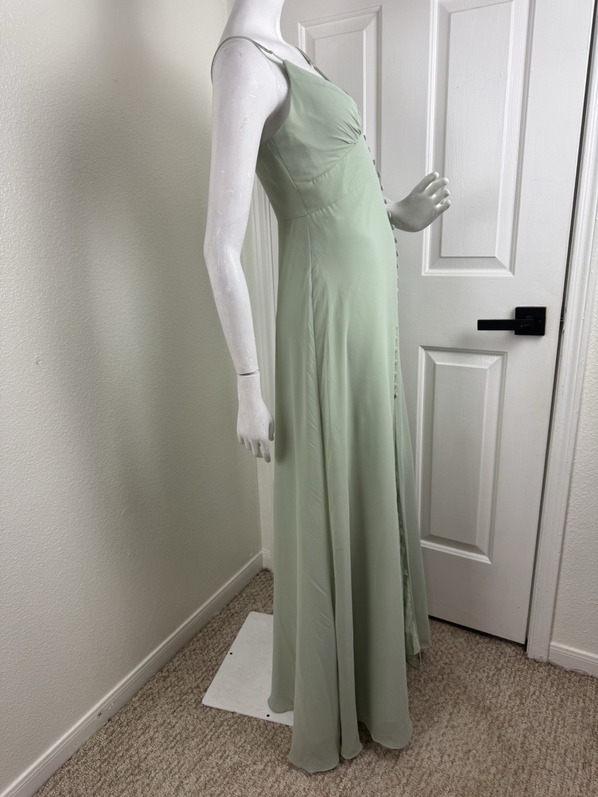 AZAZIE BECCA Agave Sheath V-Neck Chiffon Dress Size 10