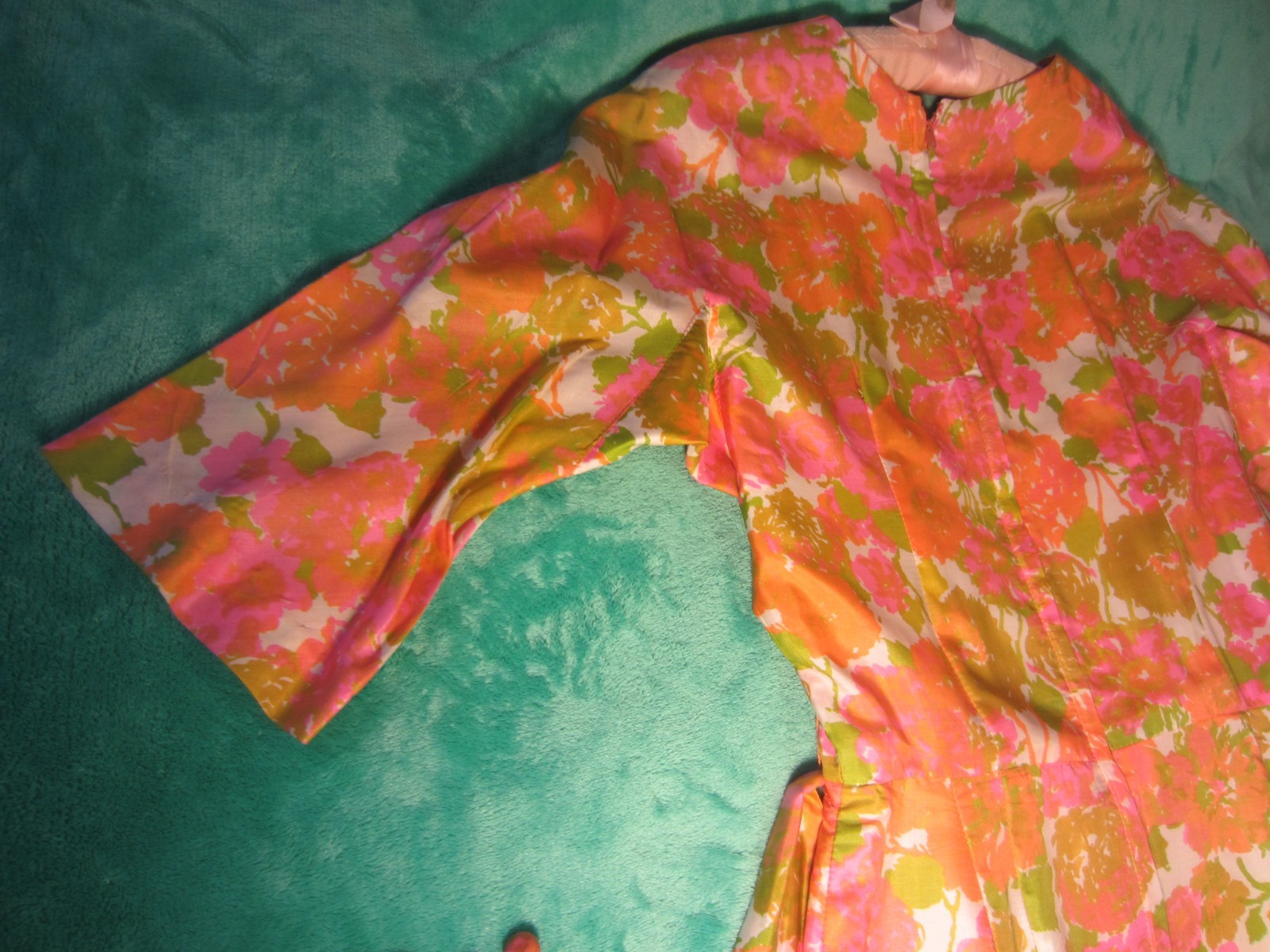 Vintage~Hand Sewn Silk Dress/Belt~60’s Era~Pink/Orange/Olive/Cream~Form Fitting
