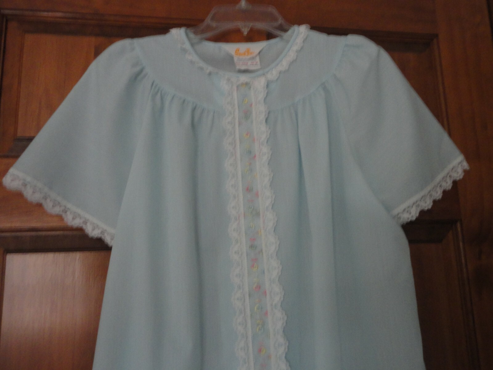 Vintage Smart Time Robe Poly And Cotton Size 14 Snap Front Closure Embroidery