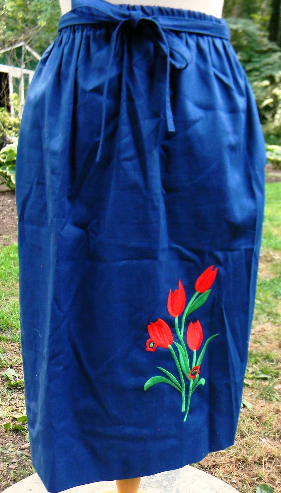 Vintage Sanibel Sport Navy Blue Red Tulip Embroidered Elastic A-line Skirt Sz XL