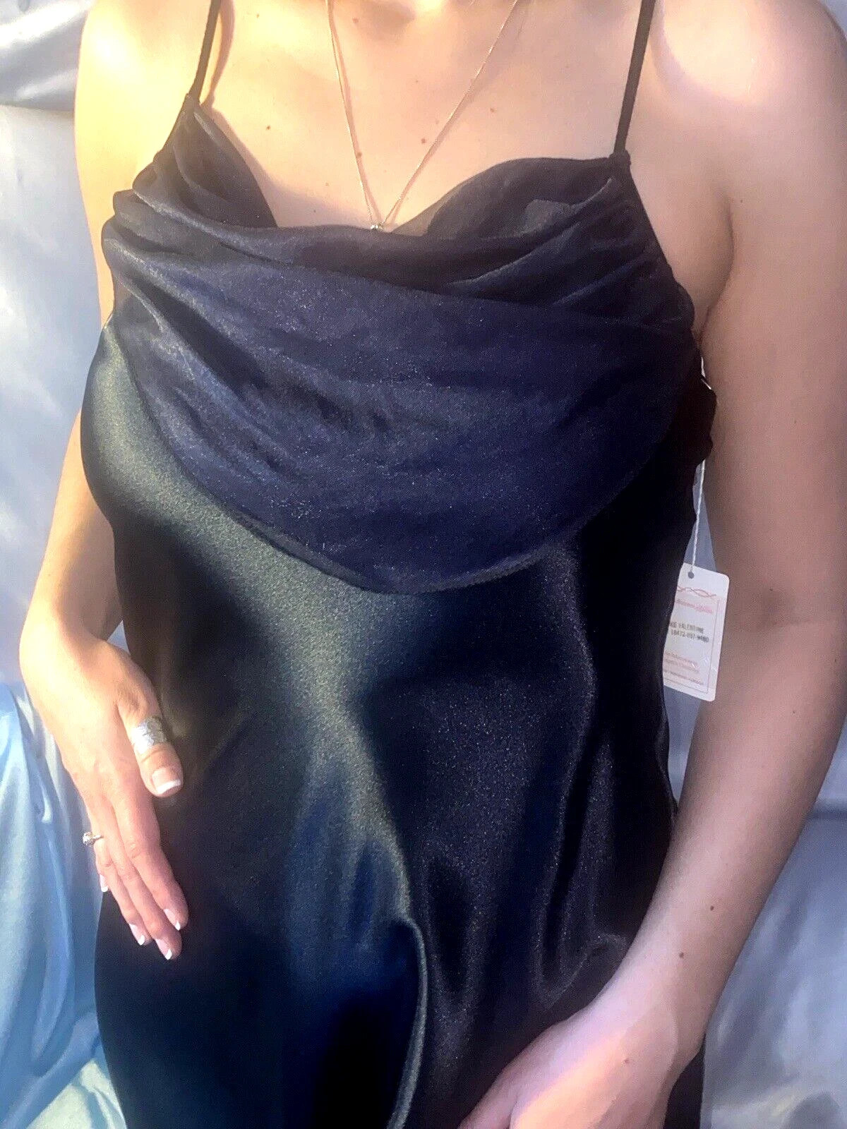 VTG SATIN LIQUID SHINY DRAPE NWT 80S NEGLIGEE HOLLYWOOD GLITZ M EMBELLISHED