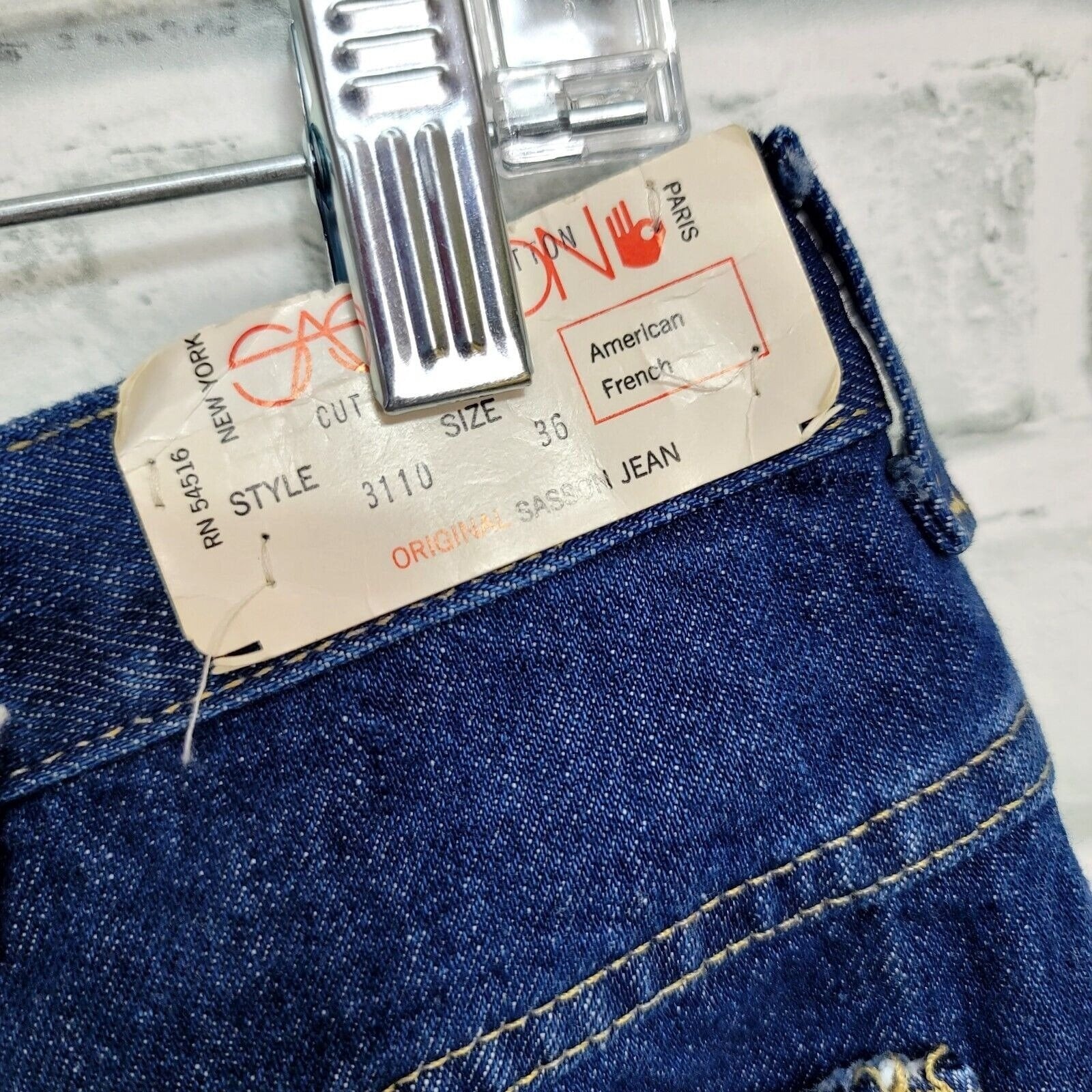 Vintage Sasson High Waisted Tapered Ankle Zip Jeans Dark Wash Denim Size 36 NOS