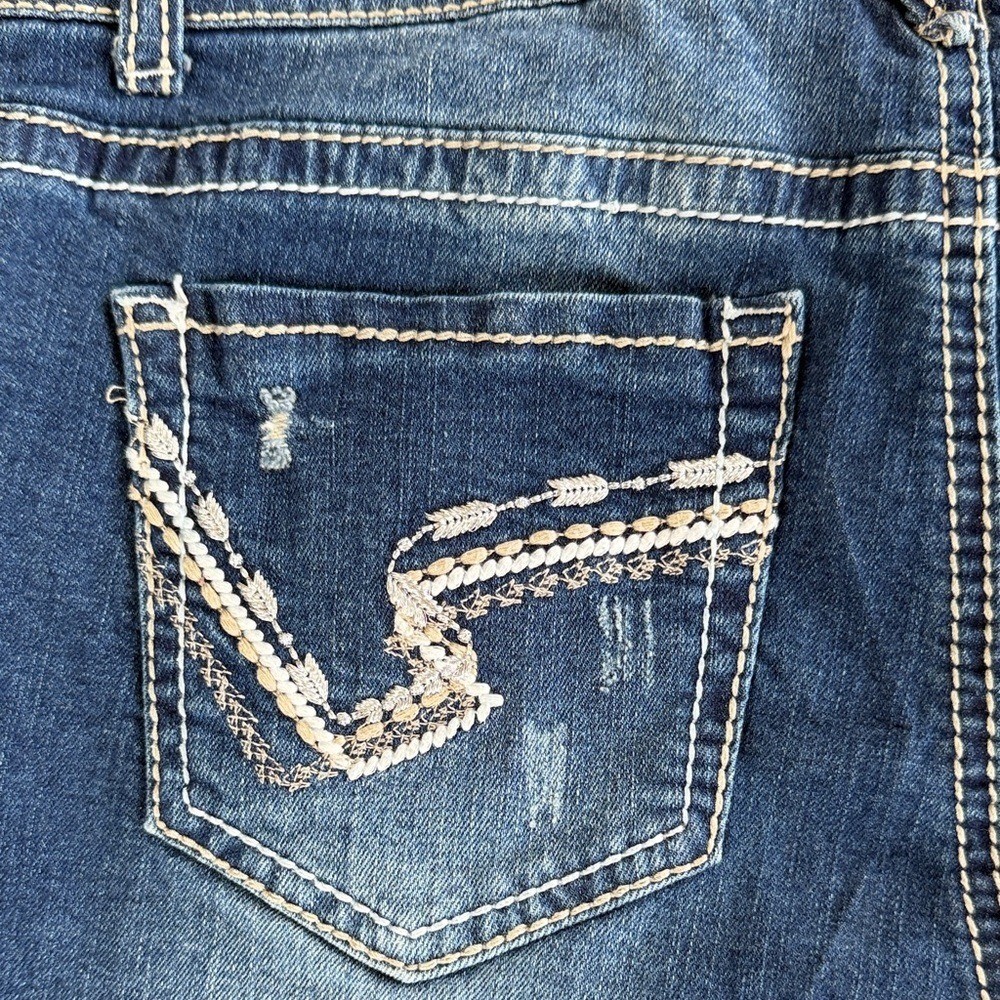Vanilla Star Distressed Blue Denim Jean Shorts. Womens Size 9. Inseam 6 inches