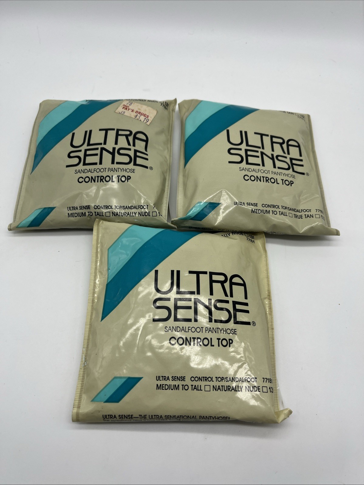 Vintage No Nonsense Ultra Sense Sandalfoot Control Top Pantyhose, Med To Tall, 3