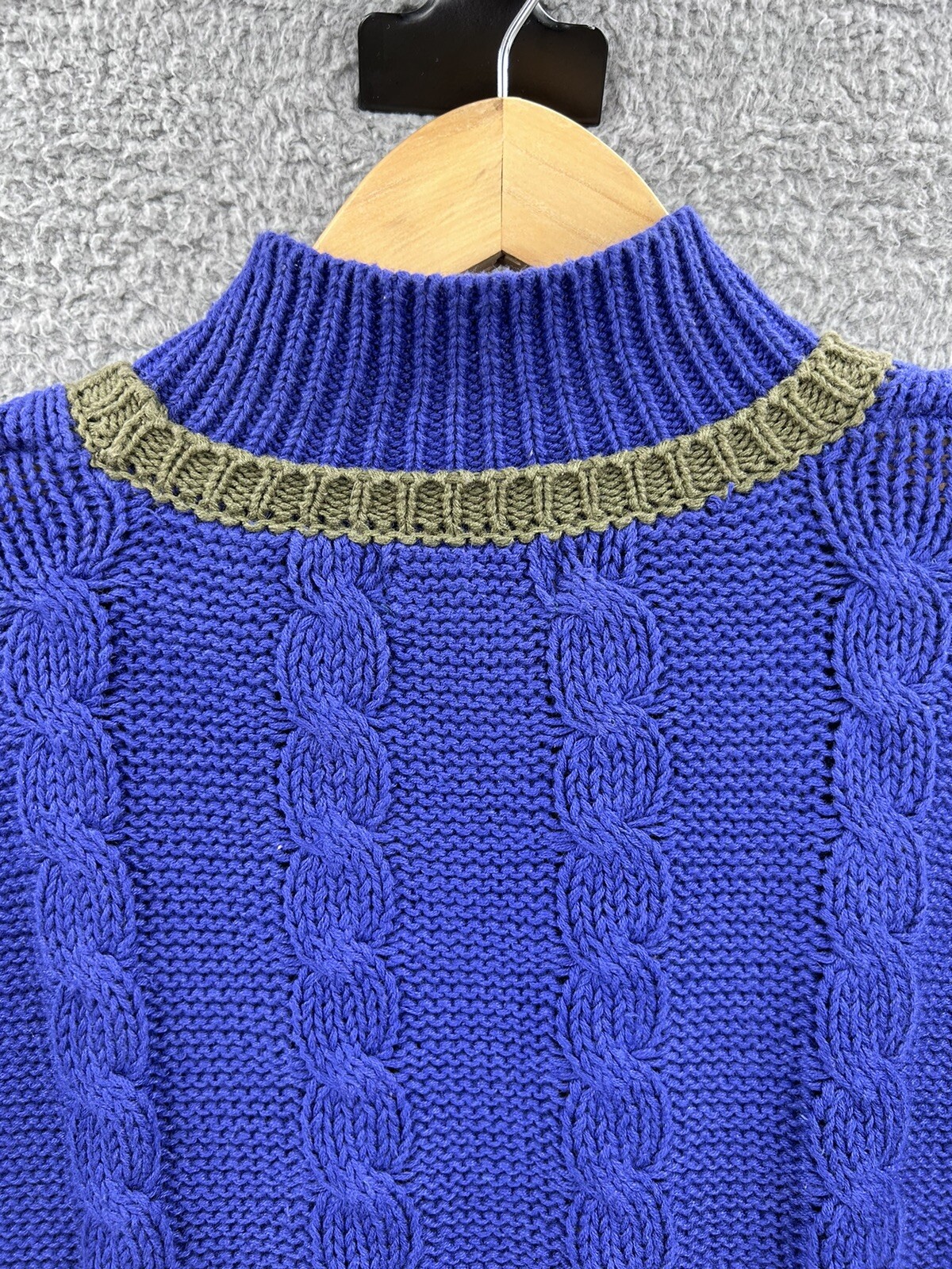 Vintage Counterparts Sweater Cable Knit Floral Pom Blue Women’s Size Medium 80’s