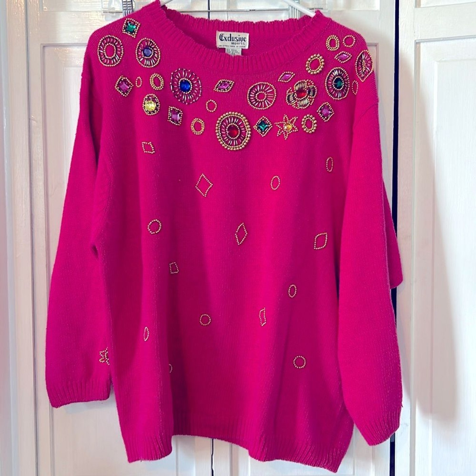 Vintage bright pink cotton/ramie sweater with beads and rhinestones – size L