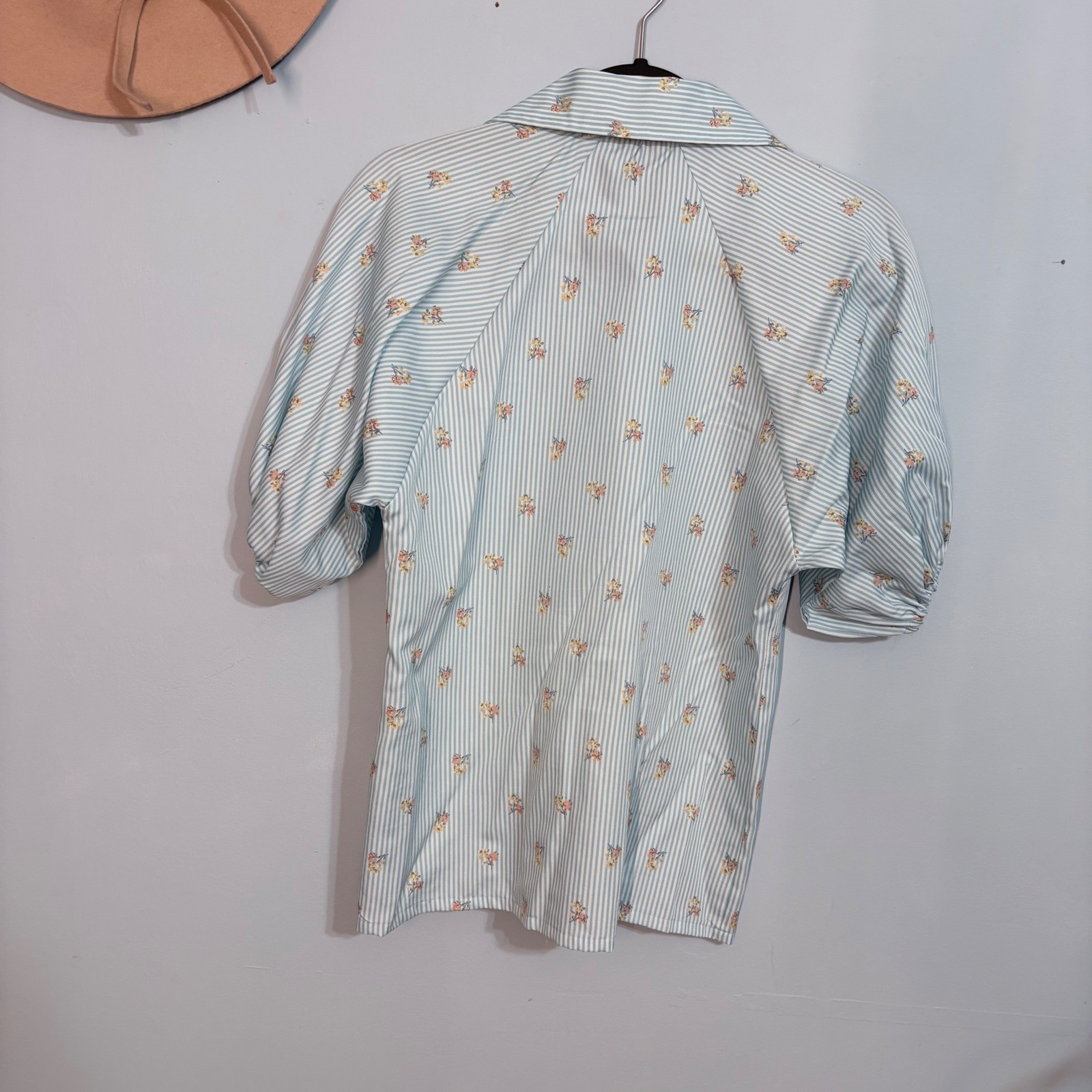 Vintage Stuart Lang 2 Piece Set Blue Striped Floral Blouse & Trousers 3/4