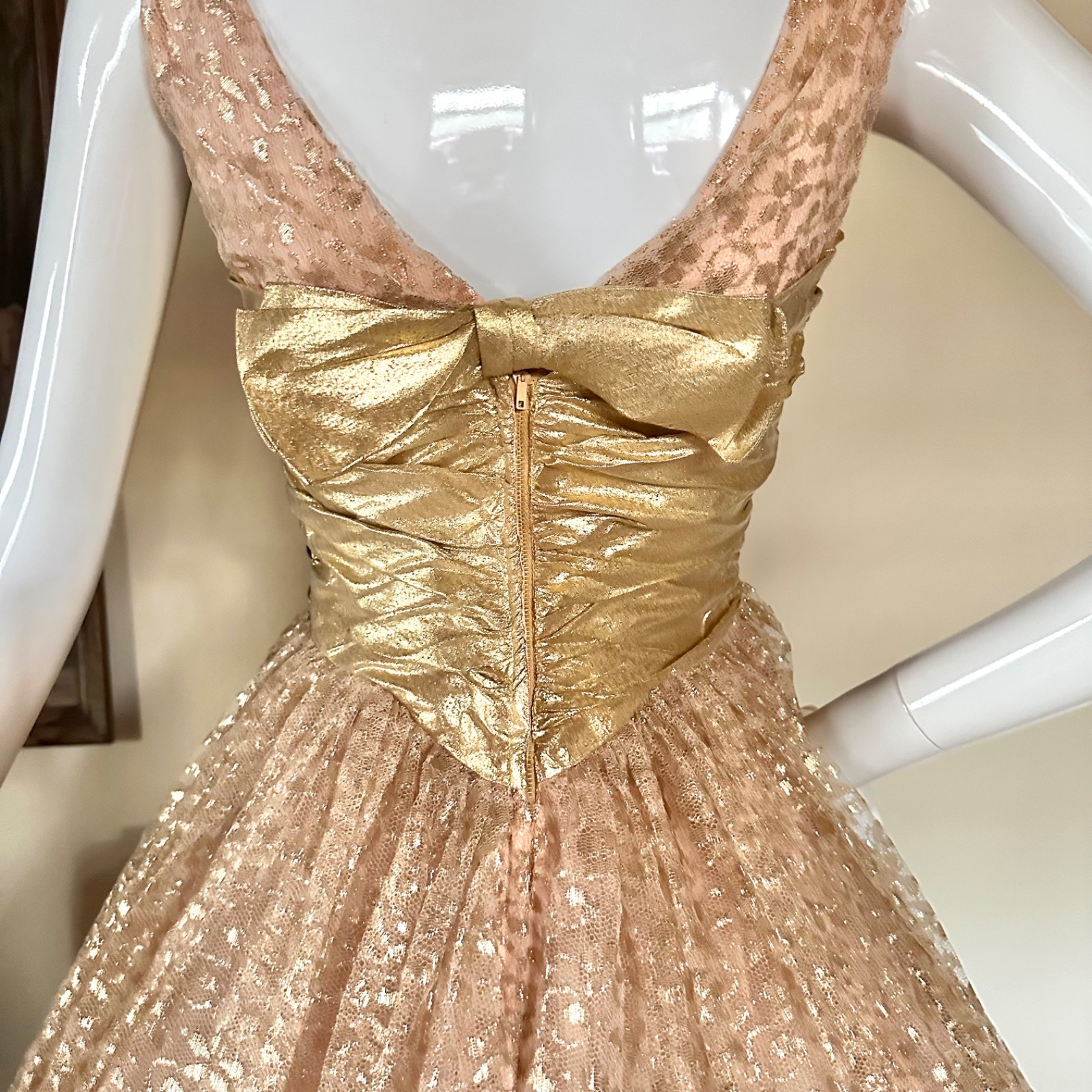 Vintage 1950s Gold Champagne Tulle Cupcake Prom Queen Dress VLV Wedding Gown XS