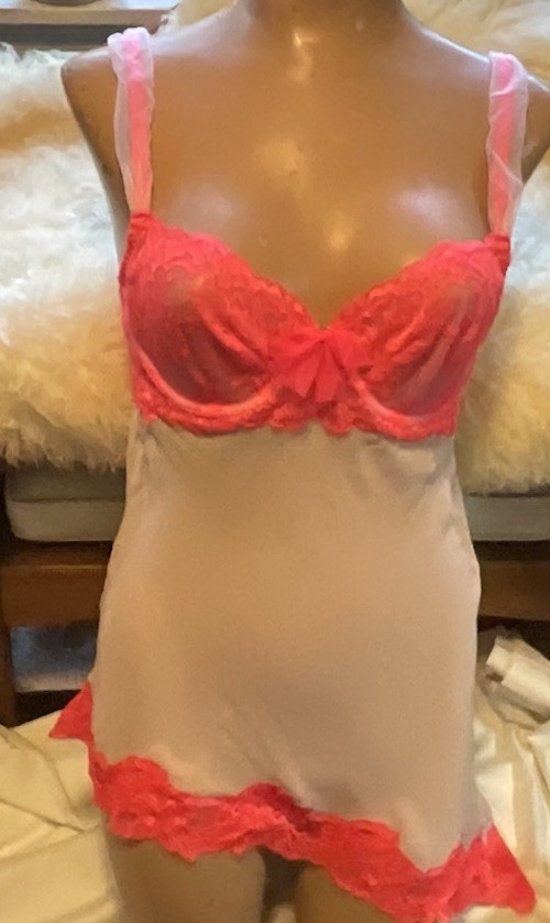 Victoria’s Secret Sheer Neon Orange asymmetric Hem Lace Slip Nightgown 36C BRA