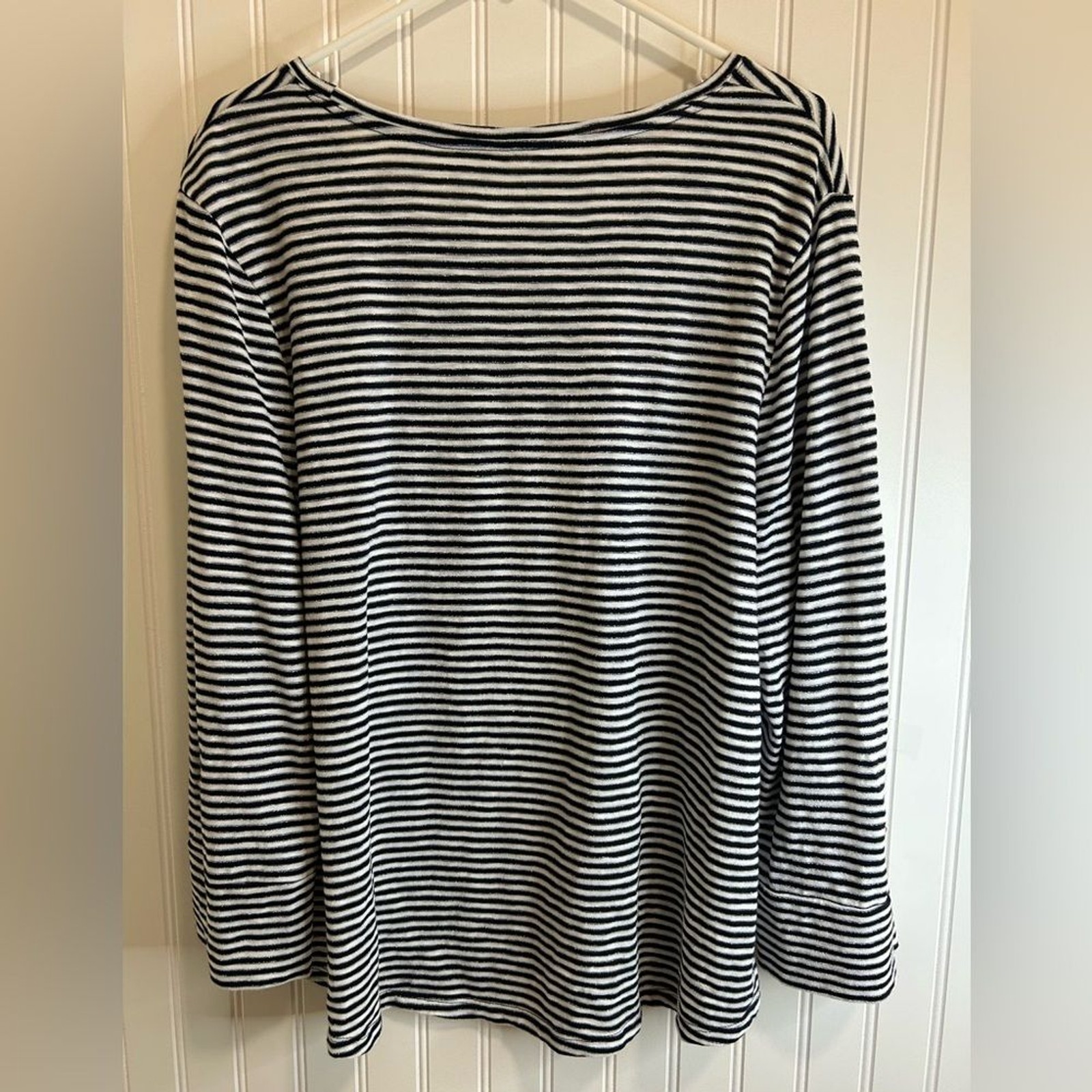 Chico’s women Black and White Striped Top with Metallic Accents.cotton modal .