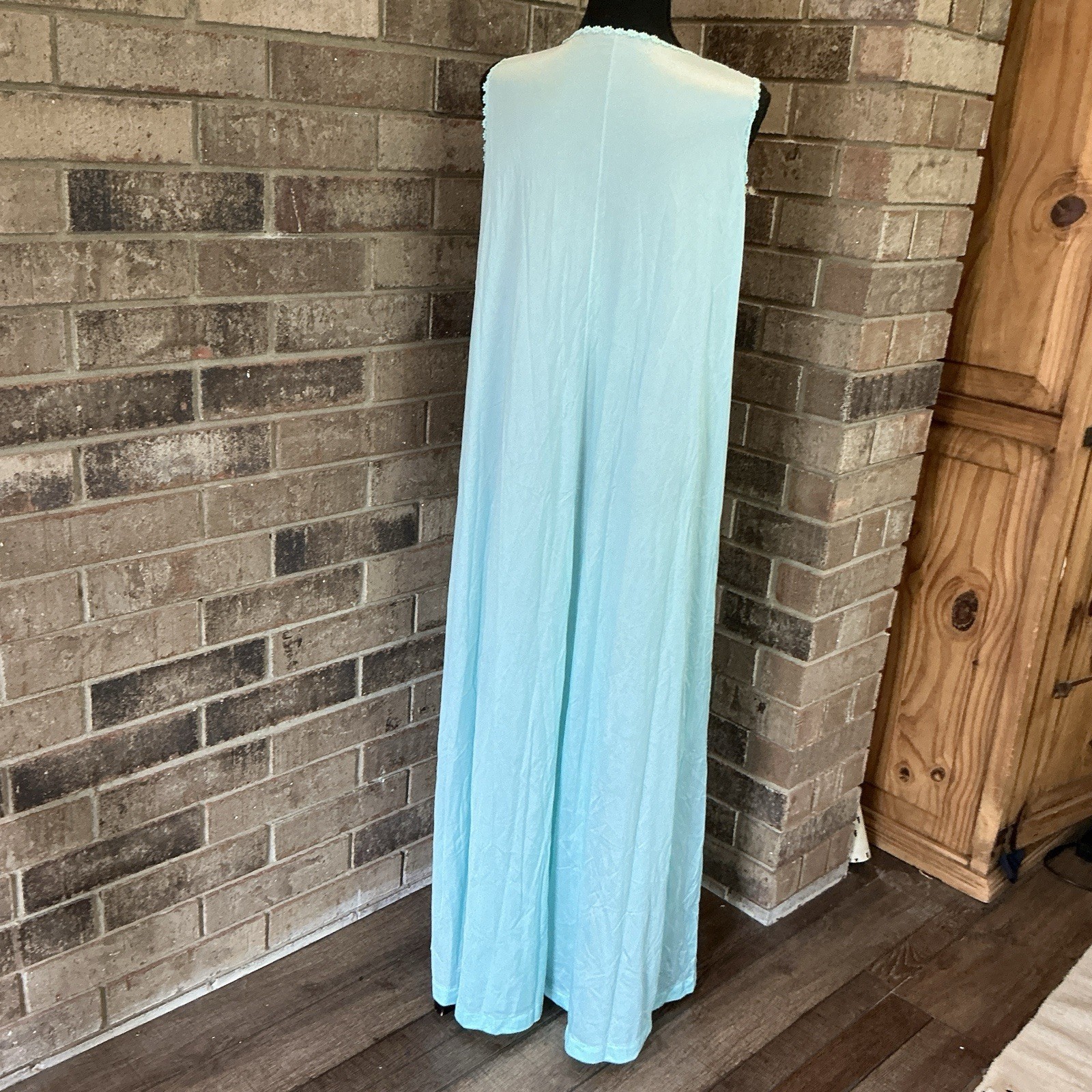 VINTAGE Gossard Artemis Nightgown Aqua Mint Nylon Smocked Size M USA Made #4301
