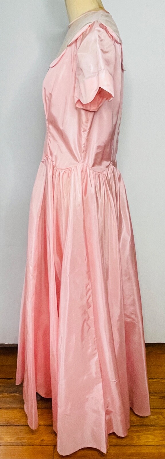 VTG 40’S-50’S PINK SATIN & TULLE UPPER BUTTON BACK PARTY MAXI DRESS GOWN*S/M