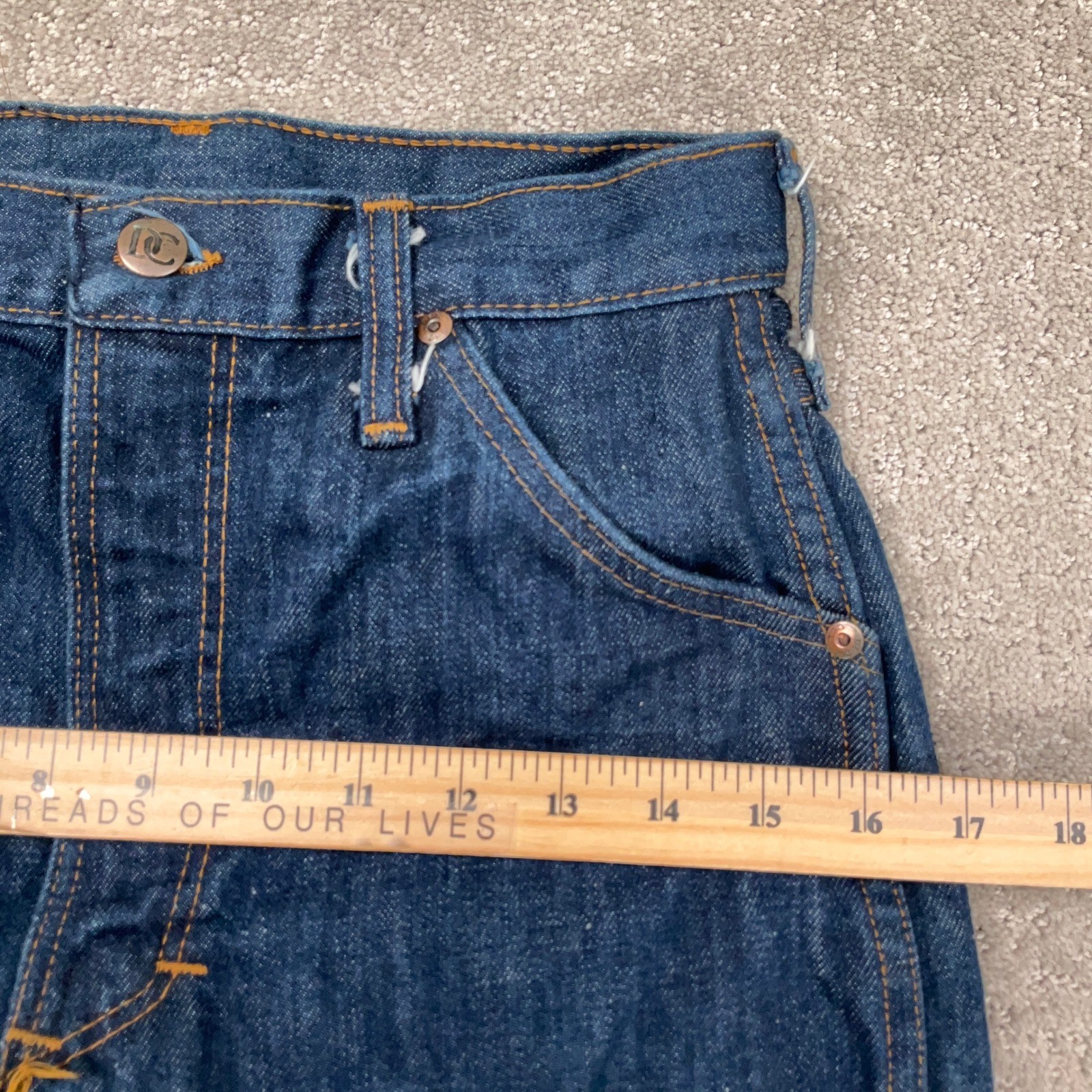 Vintage Dee Cee Jeans Womens 26W 34L Blue High Rise Embroidered Straight Leg