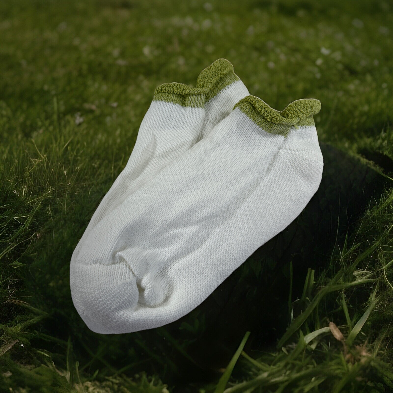 VTG Ladies Sport Pea Green Cushioned Low Cut Ankle Socks 9-11 90s Roll USA