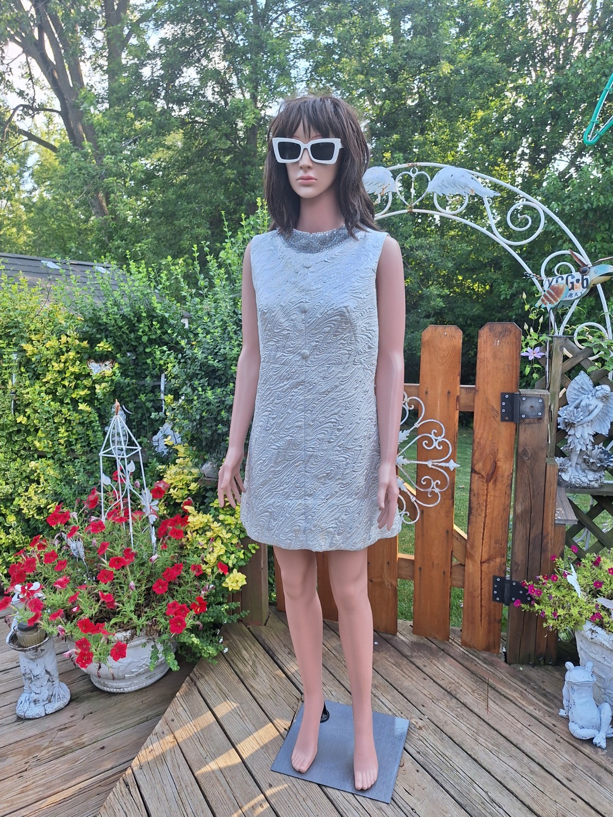 True VTG Mid-century MOD 1960s Metallic Mini Go-Go Dress UNION MADE S/M Brocade