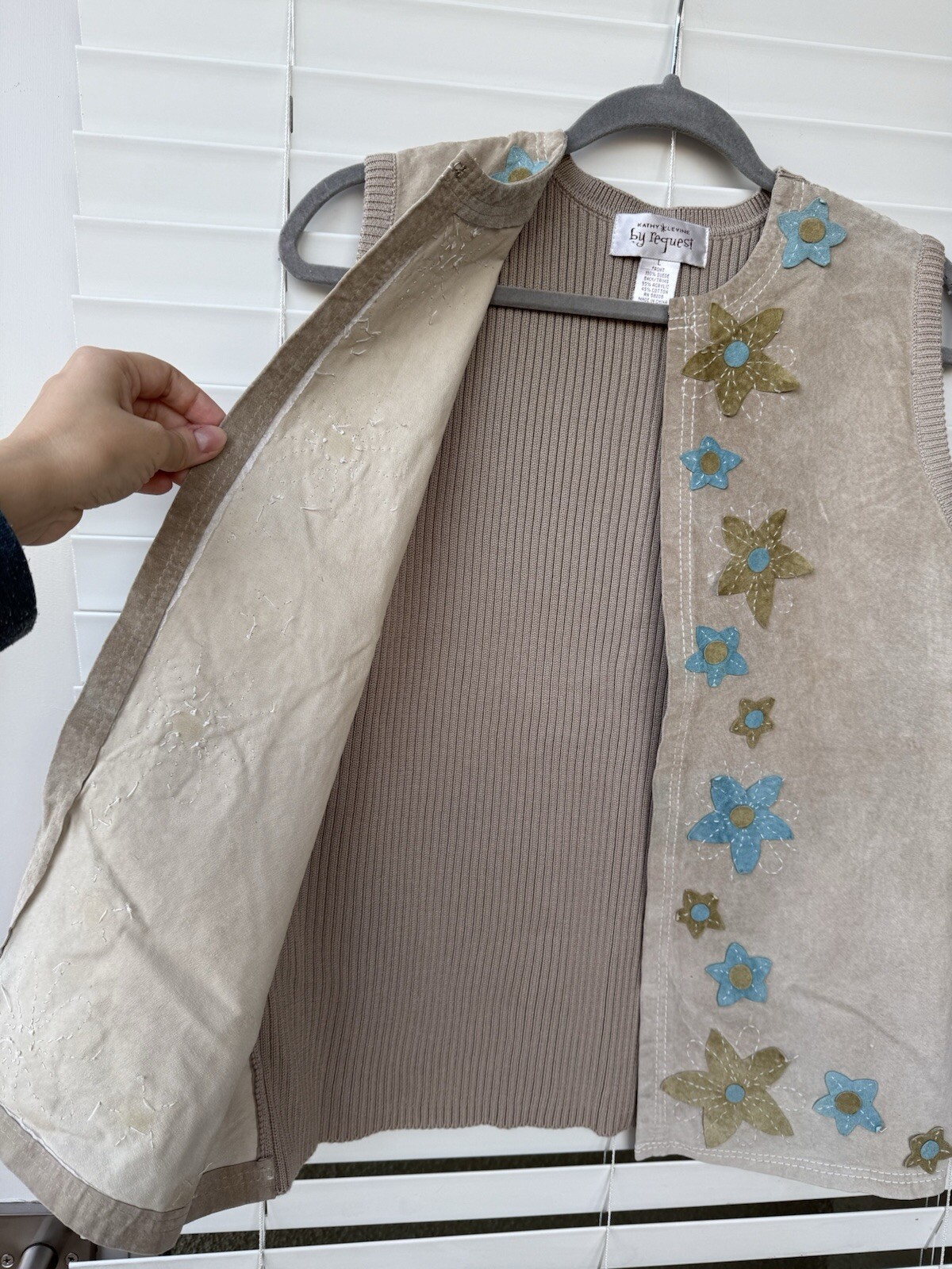 Vintage Suede Vest Request Kathy Levine Floral Embroidered Hippie 90s Festival L