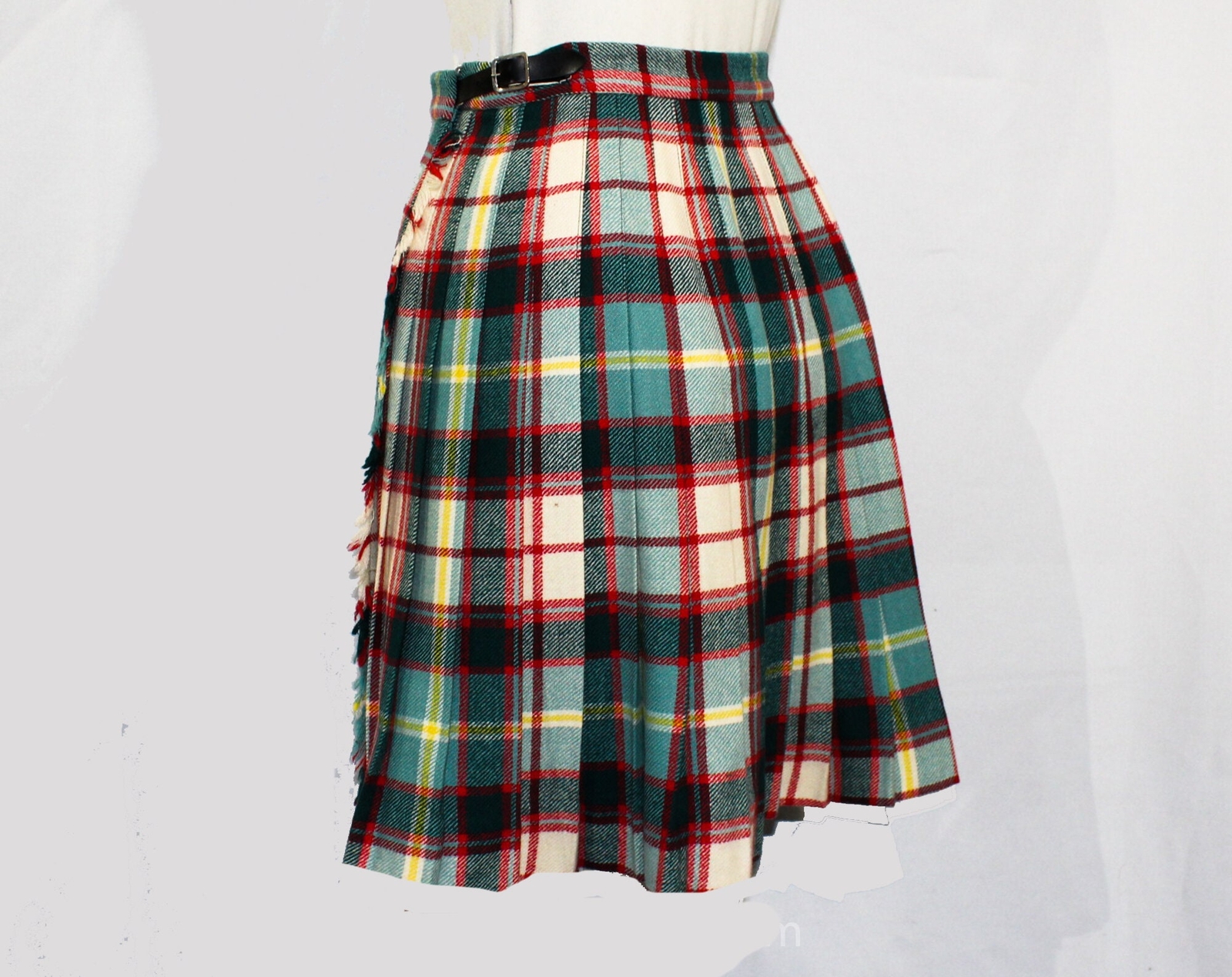 Scottish Kilt Skirt – Small Green Red Tartan Plaid Pleated Wrap Skirt – Buckles
