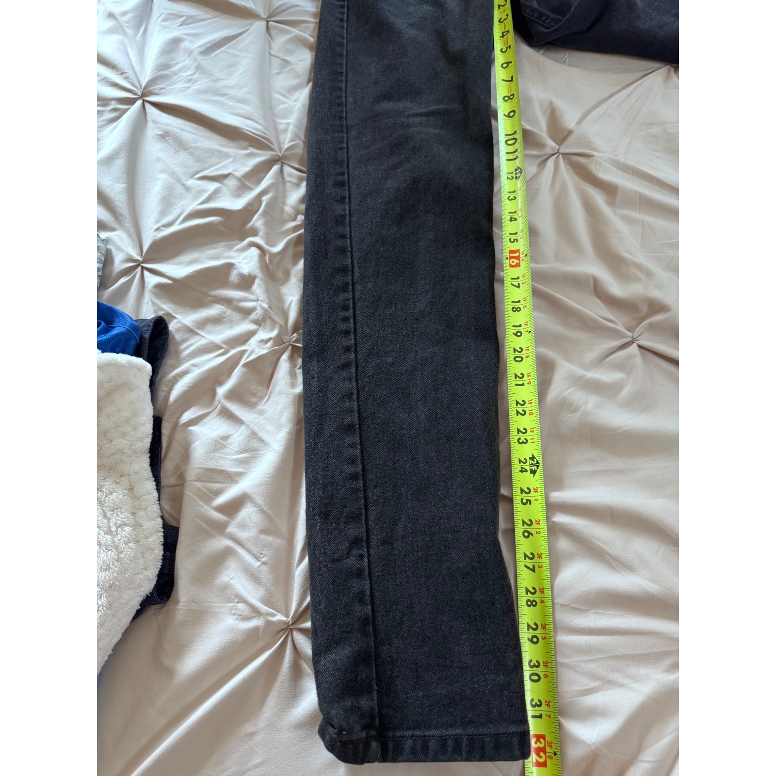 Vintage Guess Jeans Black High Rise Tapered Leg 100% Cotton Made in USA Retro