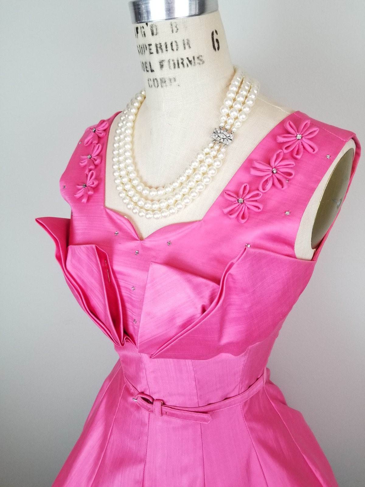 Vintage 1960’s Hot Pink Party Dress Rhinestone & Floral Details Ladies Size Sm