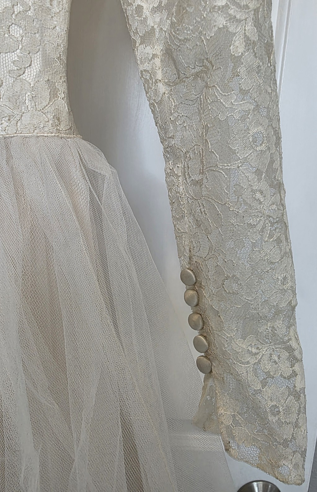Vintage 1950s Floral Lace & Tulle Wedding Dress with train Long Sleeve Cathedral