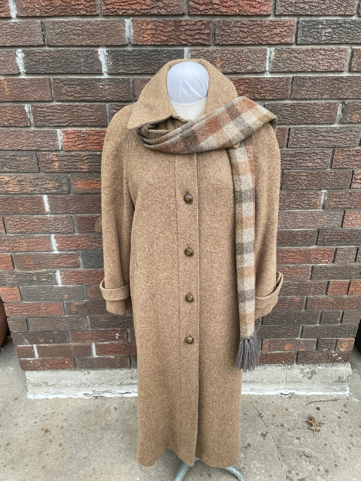 Vtg 70s Brown Wool Heavy French Coat w/ Built In Scarf Wrap Full Length Womens M