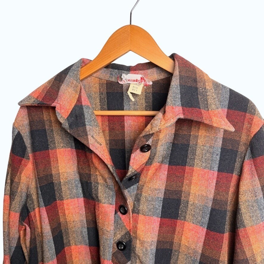 Vintage Womens Plaid Shacket M Pullover Orange Black Flannel Retro 70s 80s Cabin