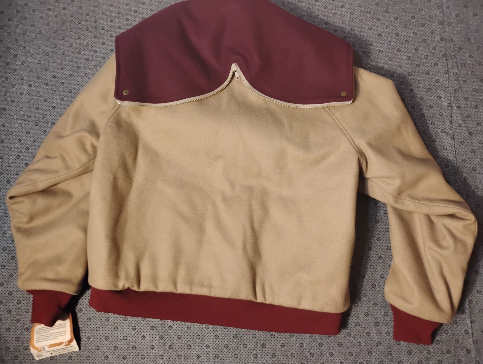 Woolrich Coat Women’s Large Virgin Wool Split Hood Camel Brown & Burgundy VTG