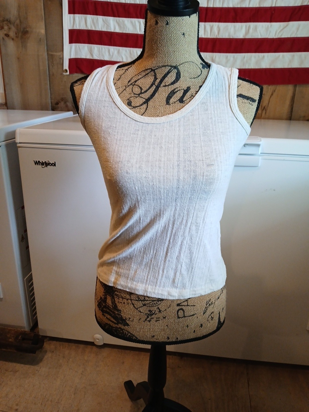 VTG 70s Lady Manhattan 2 Pc Set Cream Textured Cotton Poly Blouse Tank