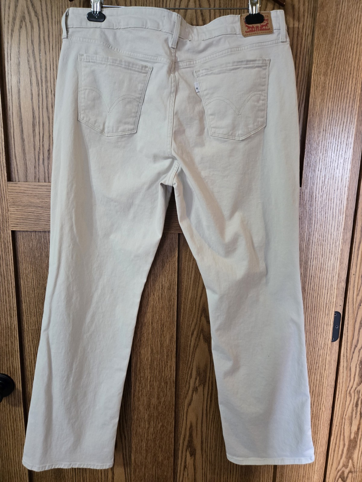 NWOT Levi’s 505 Straight Leg Women’s Jeans Size 16/18 34/32 Super Soft Off-White