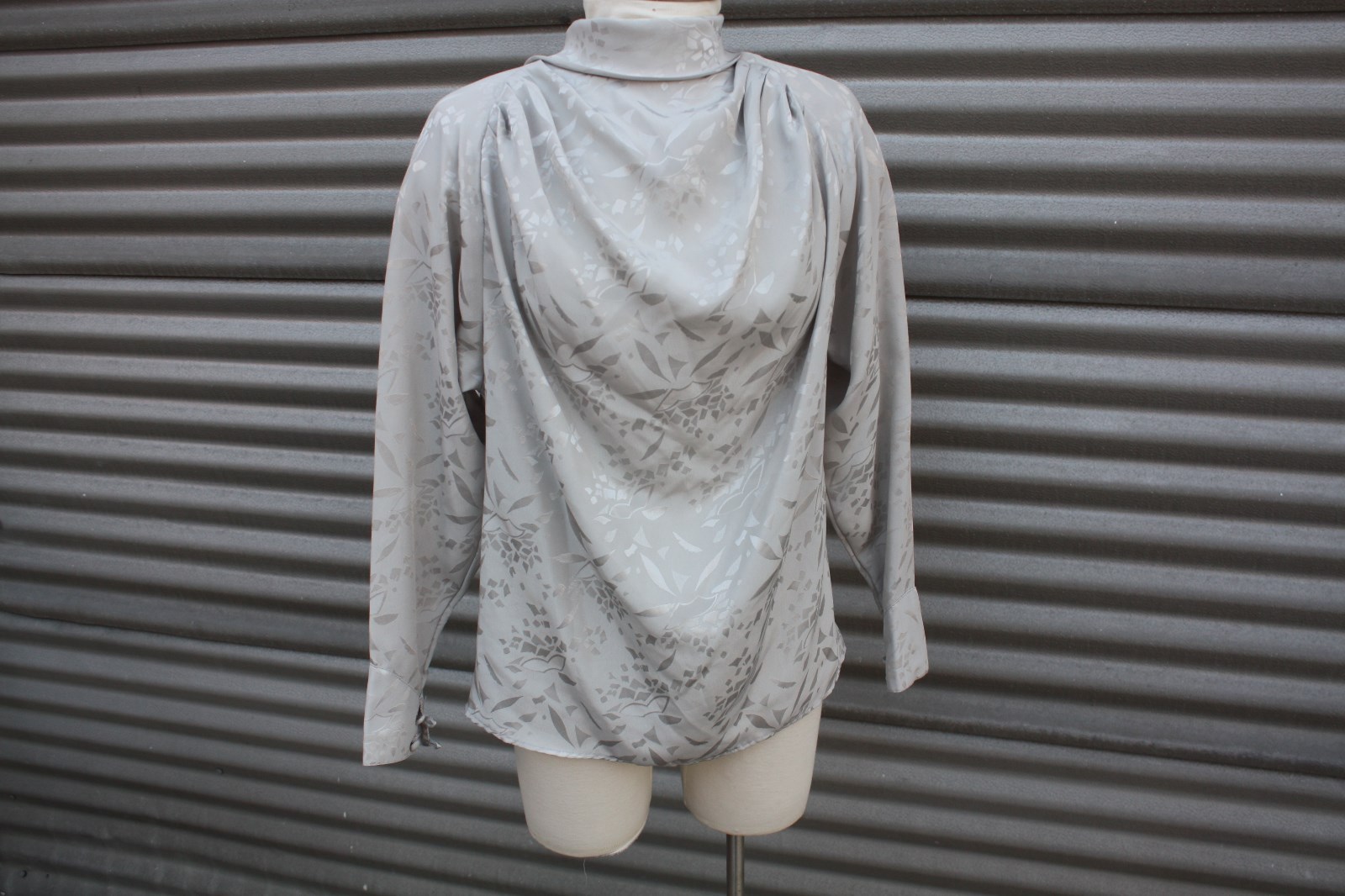 Pierre Lamonte of California Blouse Light Textured – Vintage Blouse