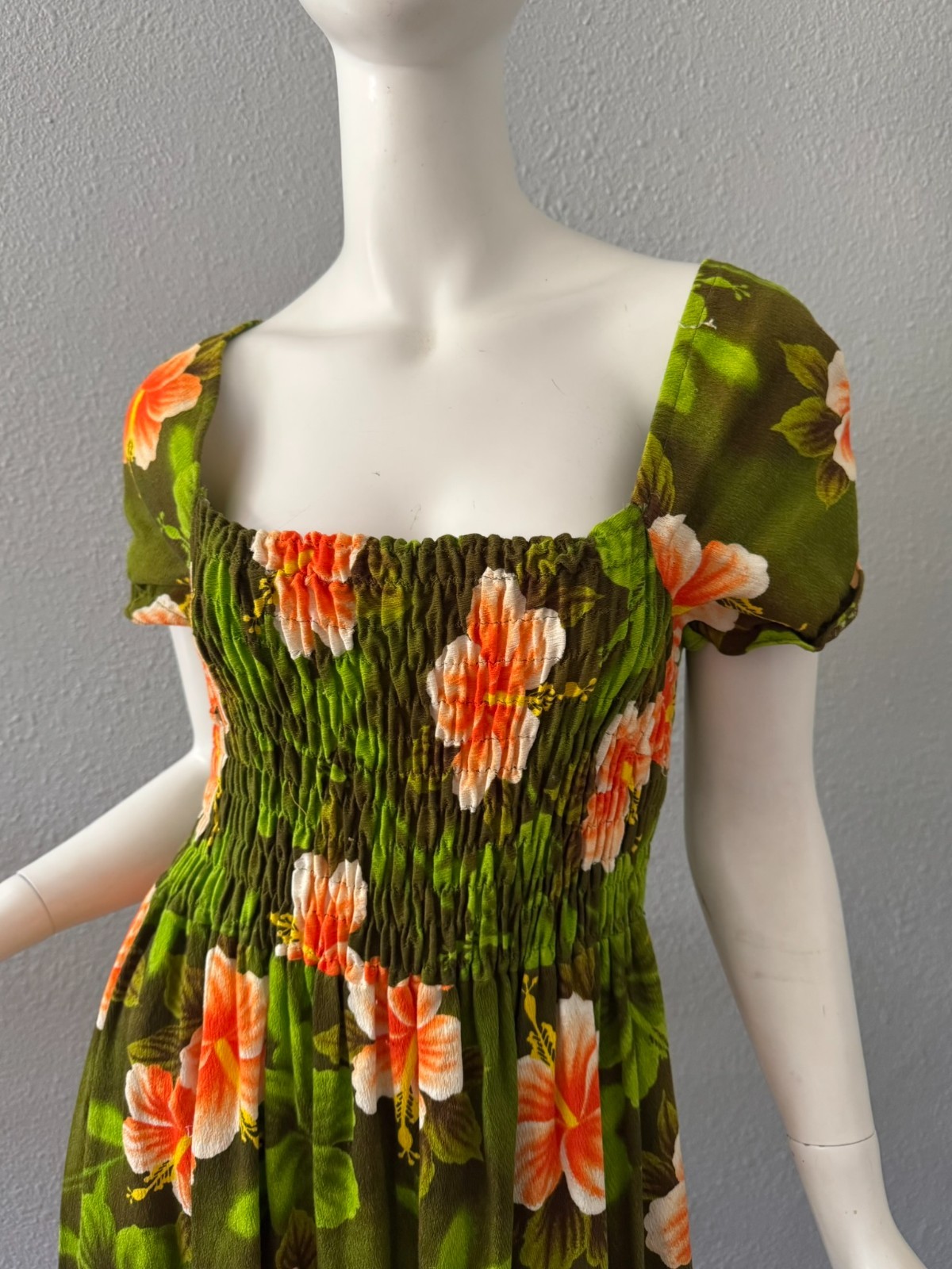 Vintage 60s Psychedelic Green Tropical HAWAIIAN Barkcloth Maxi Hippie Dress M
