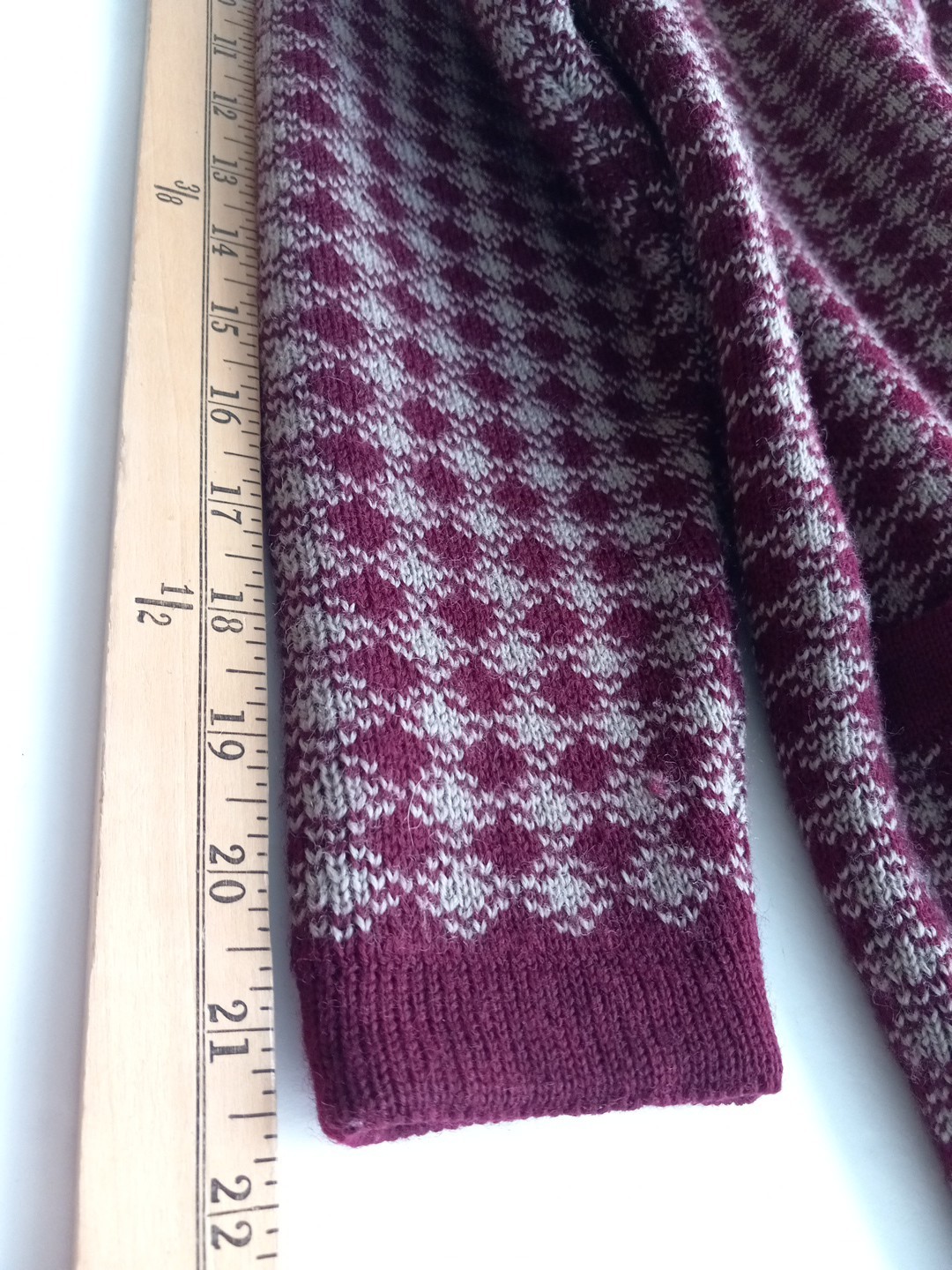Vtg Retro Handmade Womens Cardigan Sweater Medium Knit Buttons Pockets Chest 41″
